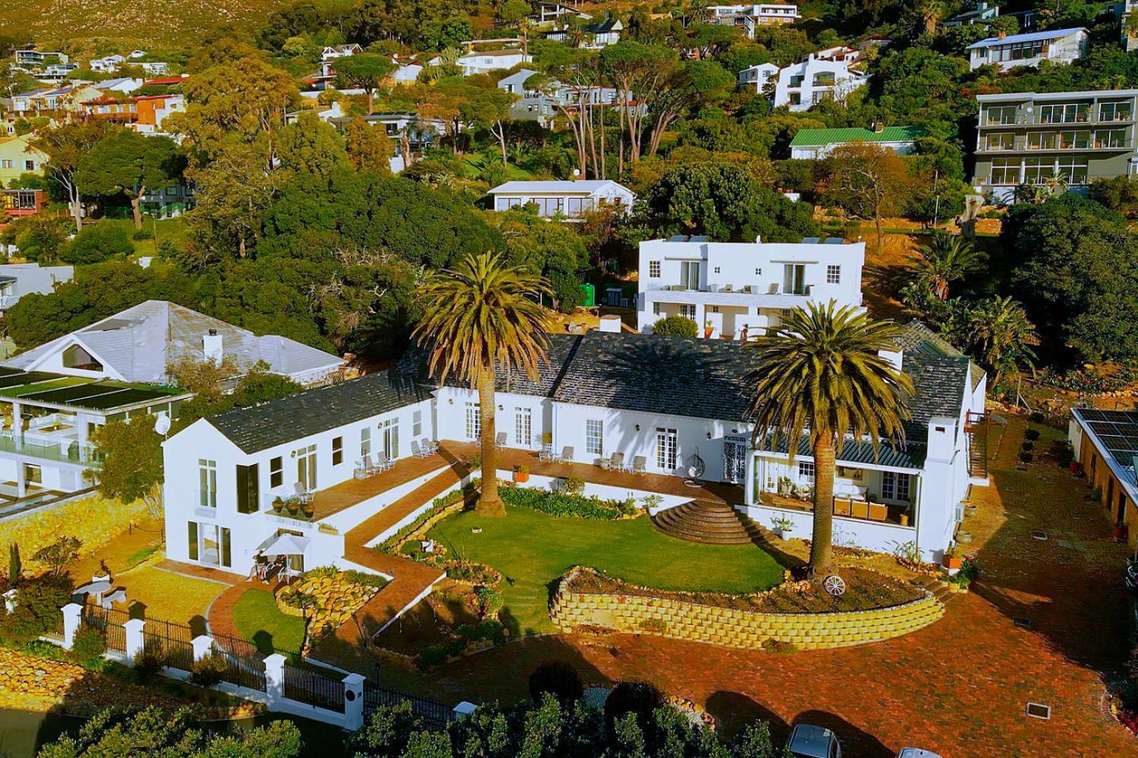 Manor On The Bay Hotel Gordons Bay Exterior photo